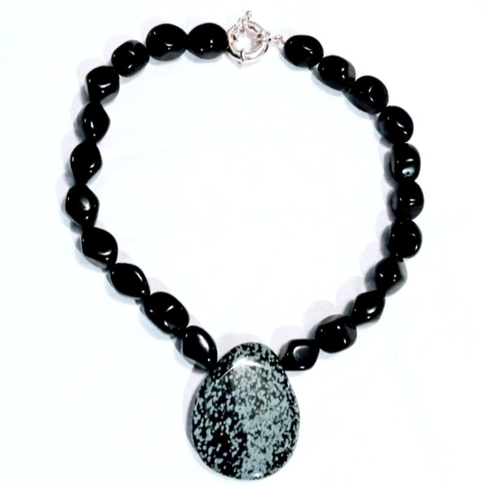 St Black Onyx & Snowflake Jasper Pendant Necklace